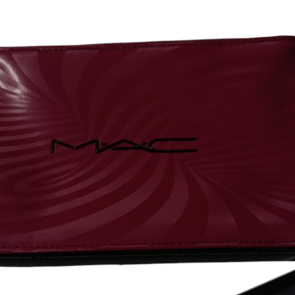 MAC Small Makeup Bag Burgandy zip top/Bottom opening - Picture 2 of 3